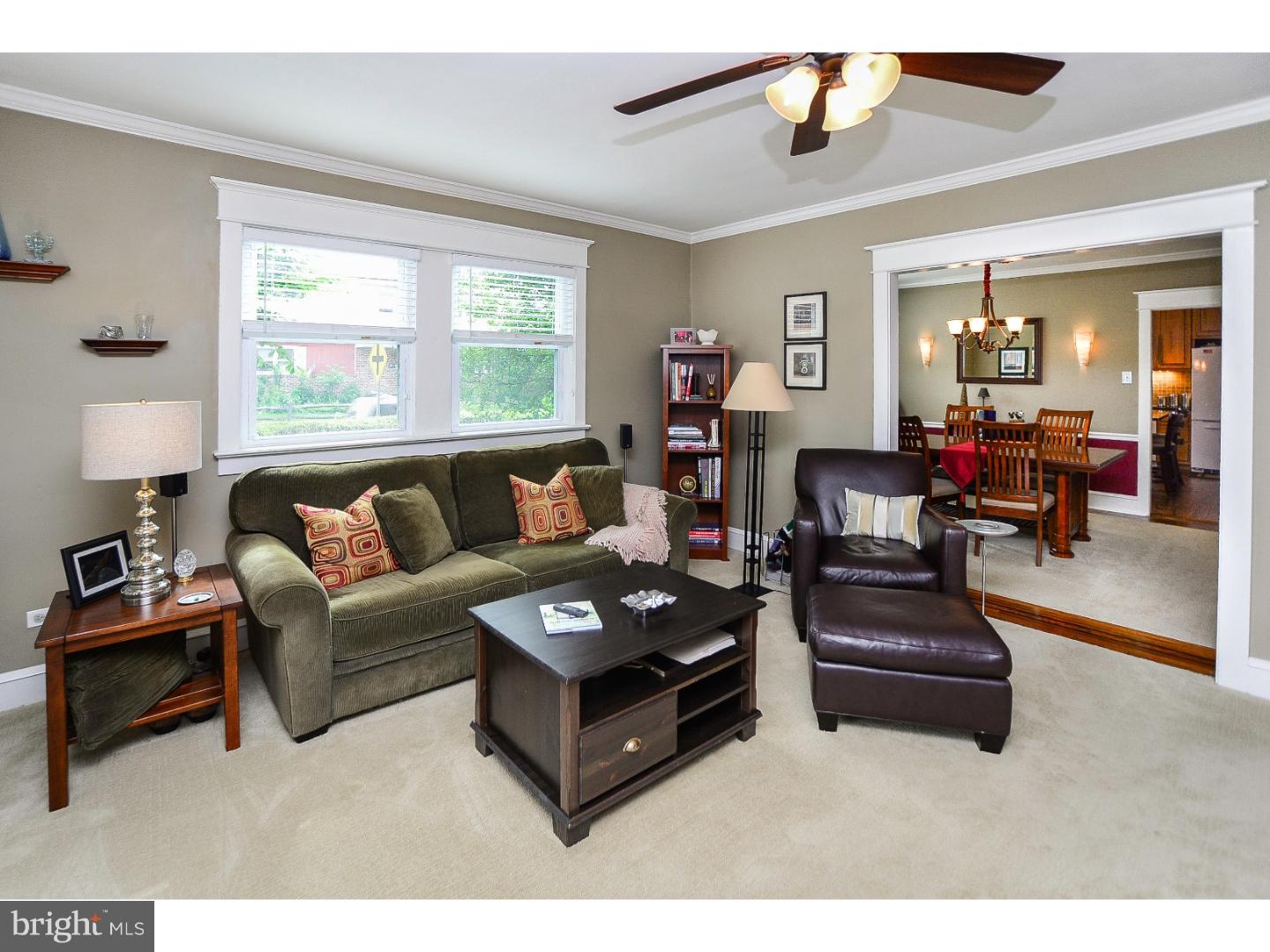 500 Kathmere Road Havertown, PA 19083 - Photo 5 of 25 Living Room