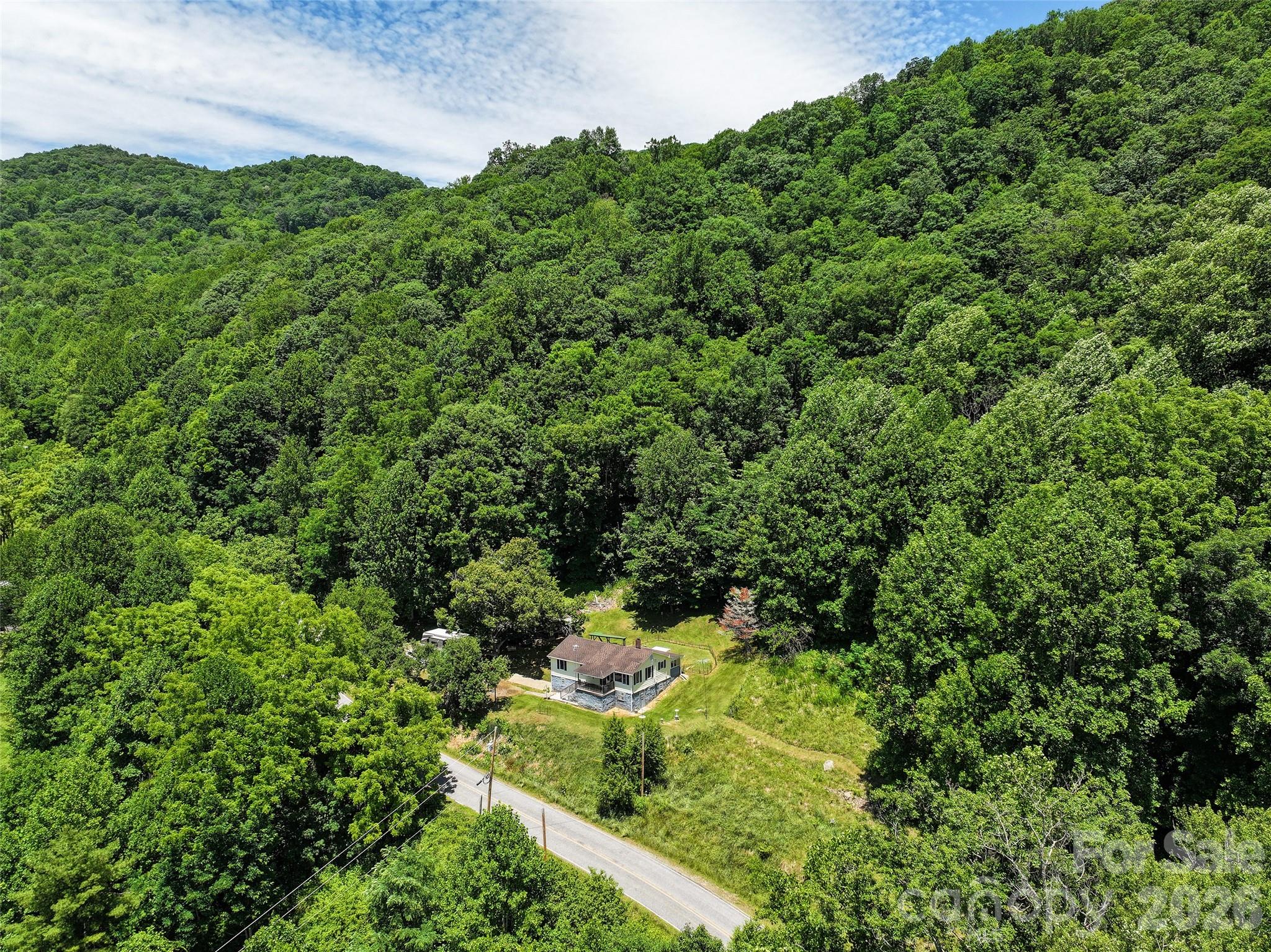 2426 Wesley Creek Road Clyde, NC 28721 - Photo 23 of 30