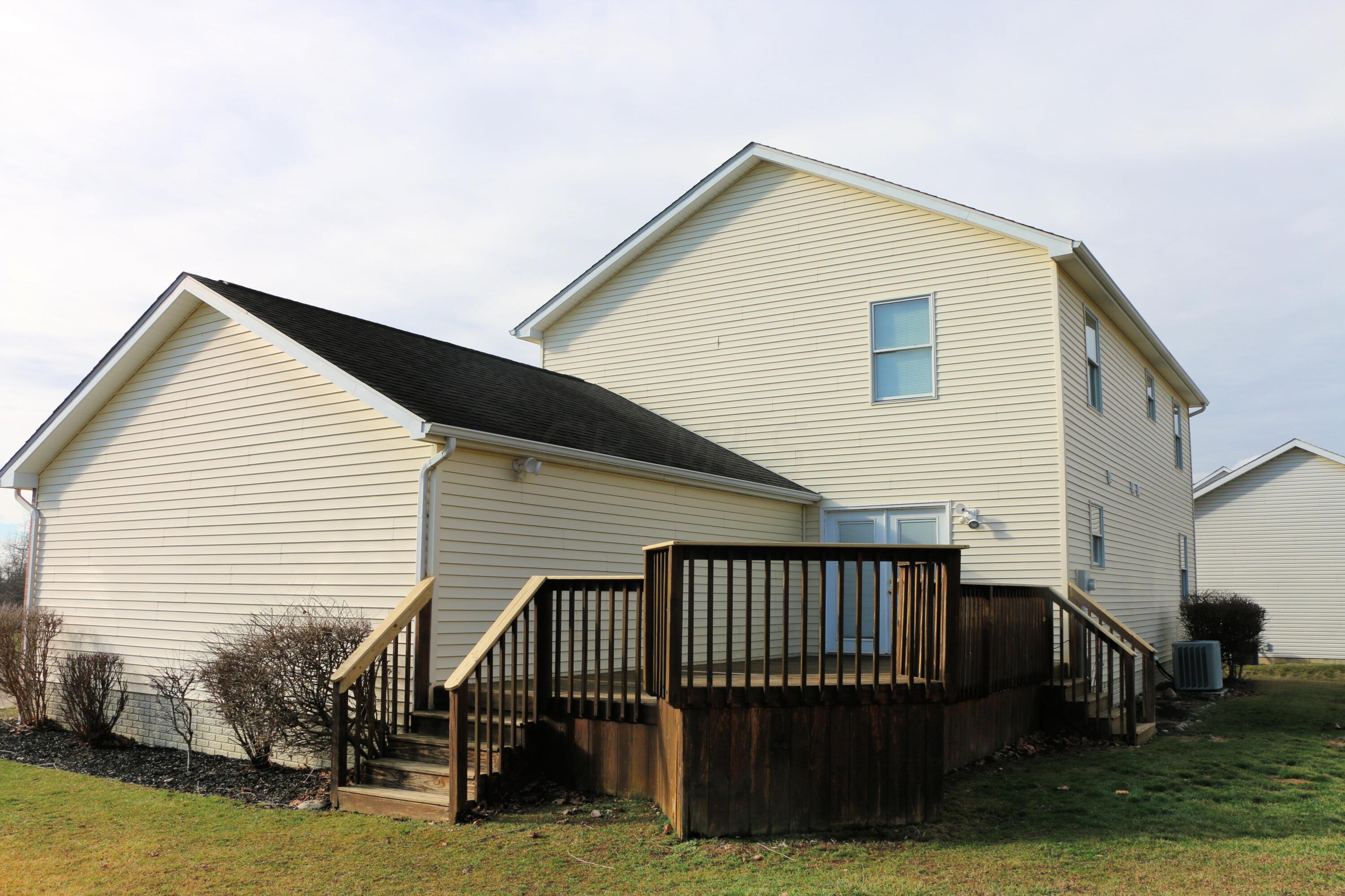 1078 Ridge Drive Circleville, OH 43113 - Photo 4 of 46 cc3