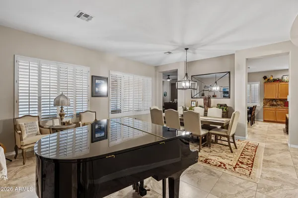 $725,000 | 2205 West Clearview Trail, Phoenix, AZ 85086