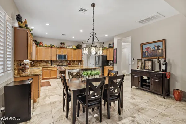 $725,000 | 2205 West Clearview Trail, Phoenix, AZ 85086