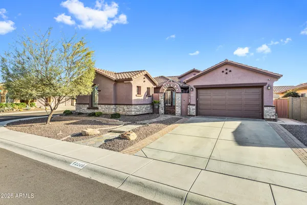 $725,000 | 2205 West Clearview Trail, Phoenix, AZ 85086