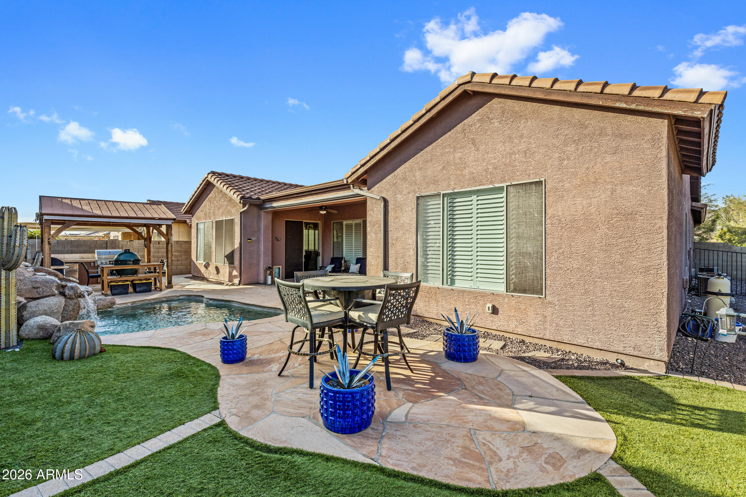 2205 West Clearview Trail Phoenix, AZ 85086 - Photo 33 of 53 Backyard Lounge