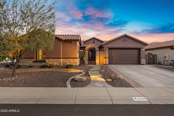 $725,000 | 2205 West Clearview Trail, Phoenix, AZ 85086