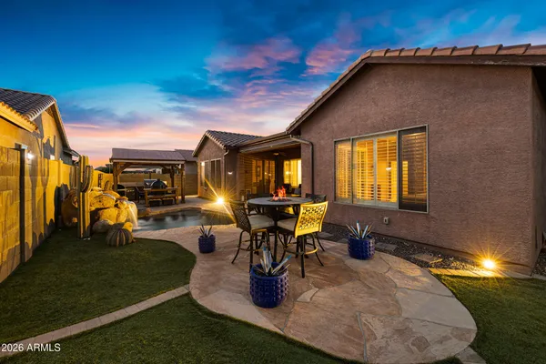 $725,000 | 2205 West Clearview Trail, Phoenix, AZ 85086