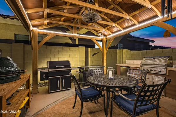 $725,000 | 2205 West Clearview Trail, Phoenix, AZ 85086