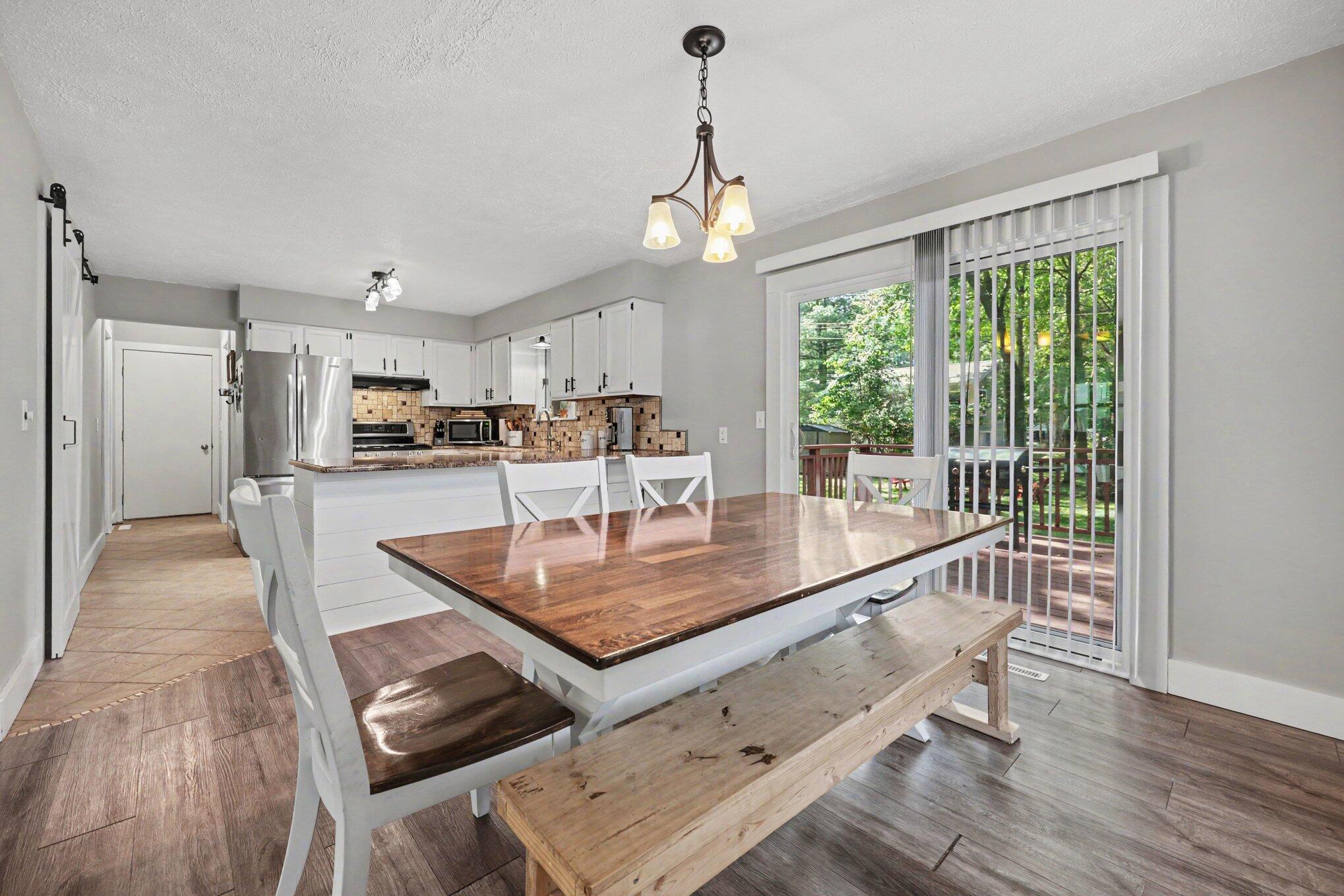 630 Midway Avenue Holland, MI 49423 - Photo 9 of 30 Dining Area