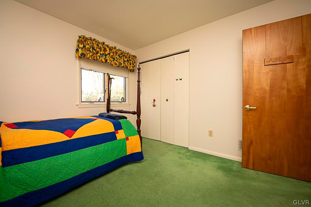 403 Georgetown Road Nazareth, PA 18064 - Photo 21 of 50 a room with window and walk in closet