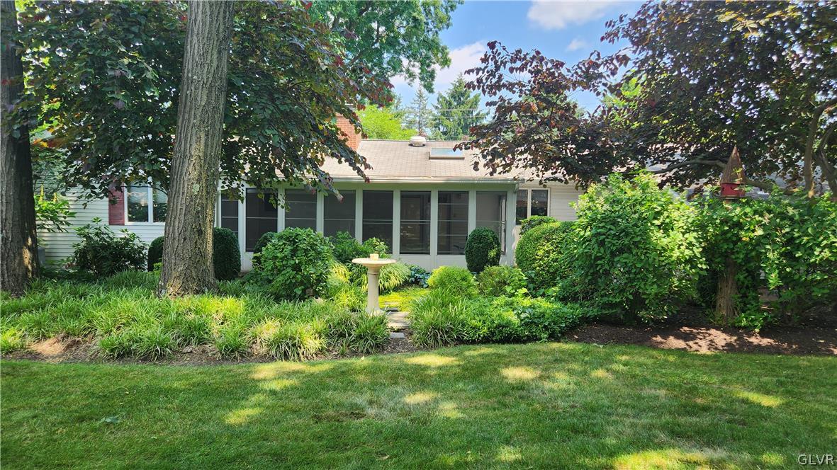 403 Georgetown Road Nazareth, PA 18064 - Photo 49 of 50 a view of a house with a garden