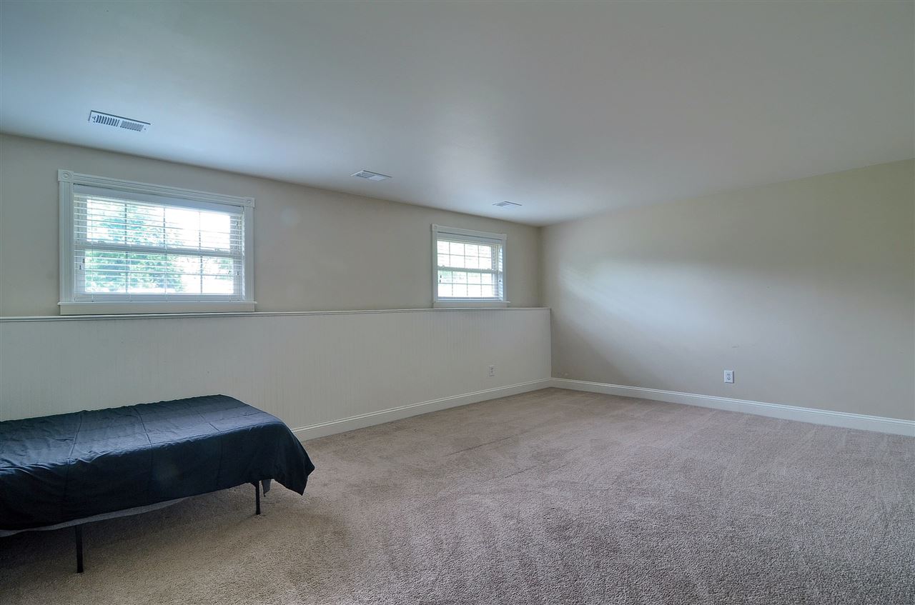 3858 Westlyn Road Lake Orion, MI 48359 - Photo 23 of 30 Family Room