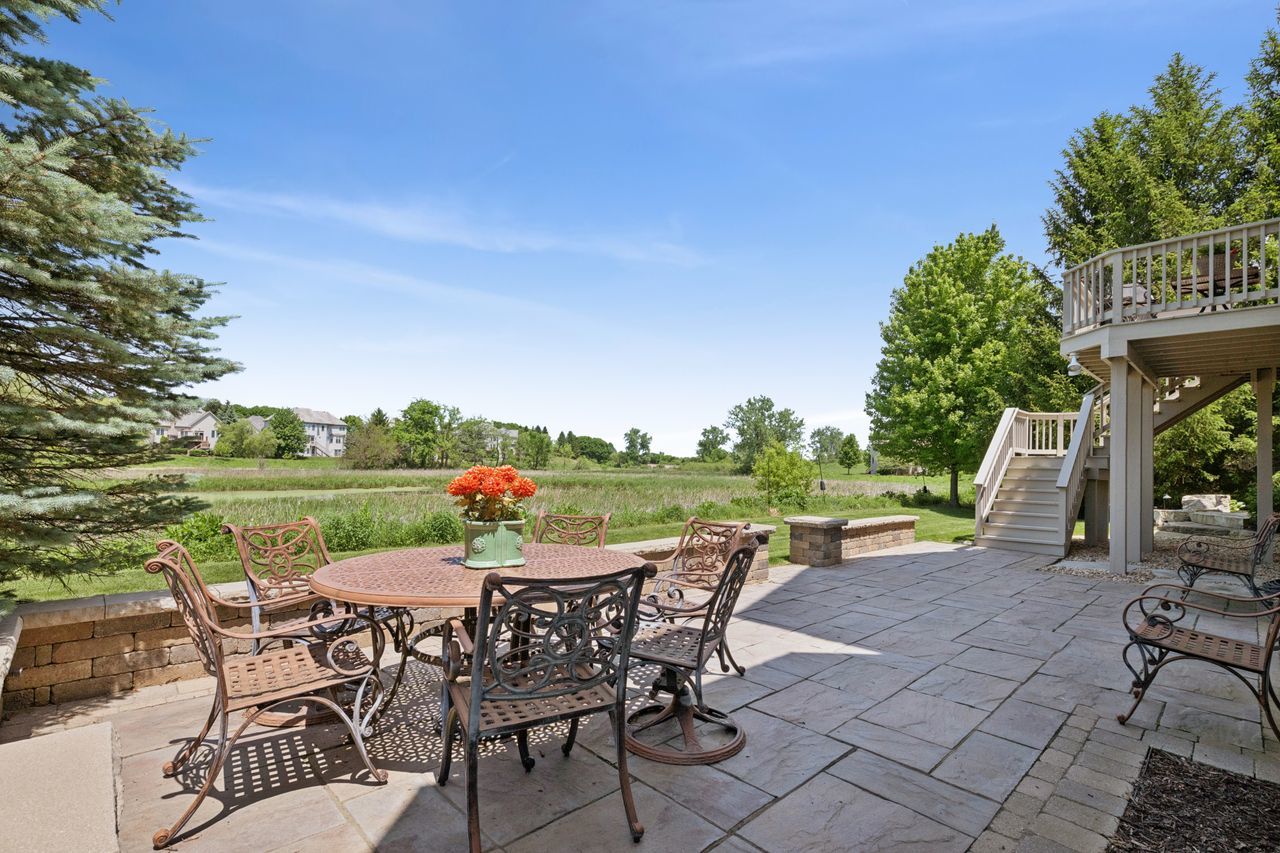 1029 Ridgeview Drive Inverness, IL 60010 - Photo 51 of 58 a view of a chairs and table in patio