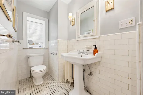 $949,000 | 112 West Springfield Avenue, Philadelphia, PA 19118