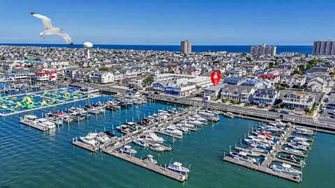 $297,000 | 9600 Amherst Avenue, Unit 7, Margate City, NJ 08402