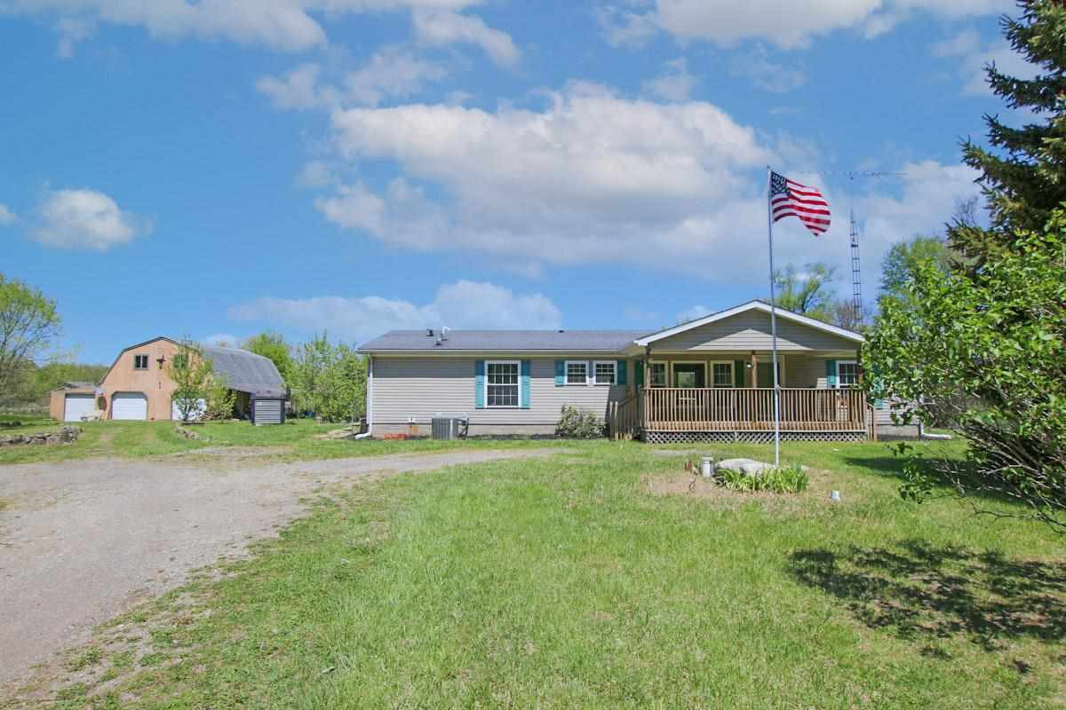 6838 Moreland Road Jonesville, MI 49250 - Photo 1 of 38 Photo 1