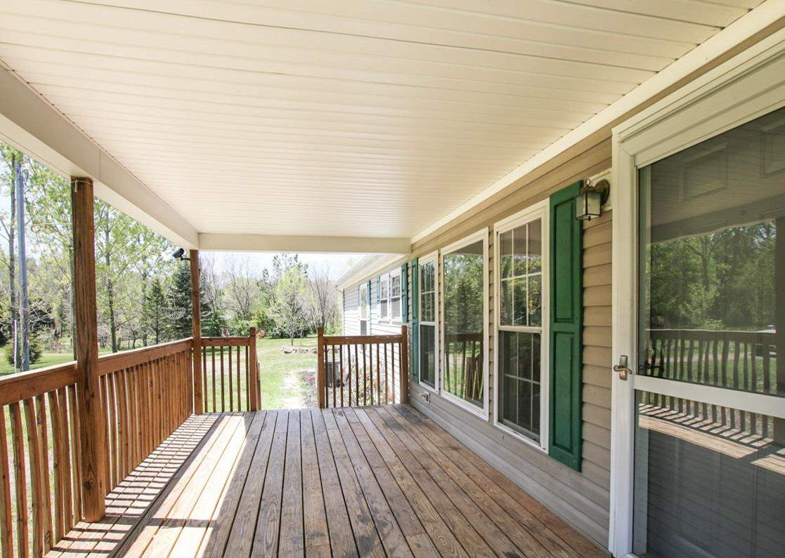 6838 Moreland Road Jonesville, MI 49250 - Photo 3 of 38 Photo 3