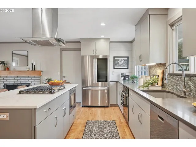 $399,900 | 830 Northeast 172nd Avenue, Portland, OR 97230