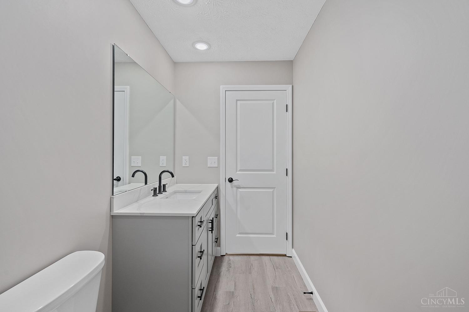 1772 Pratt Road Blanchester, OH 45107 - Photo 29 of 42 Gallery Image 29