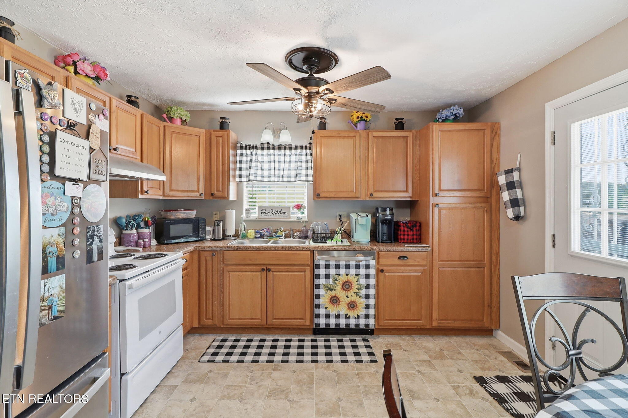 293 Watkins Road East Loudon, TN 37774 - Photo 5 of 20 13-web-or-mls-DZ3A6070