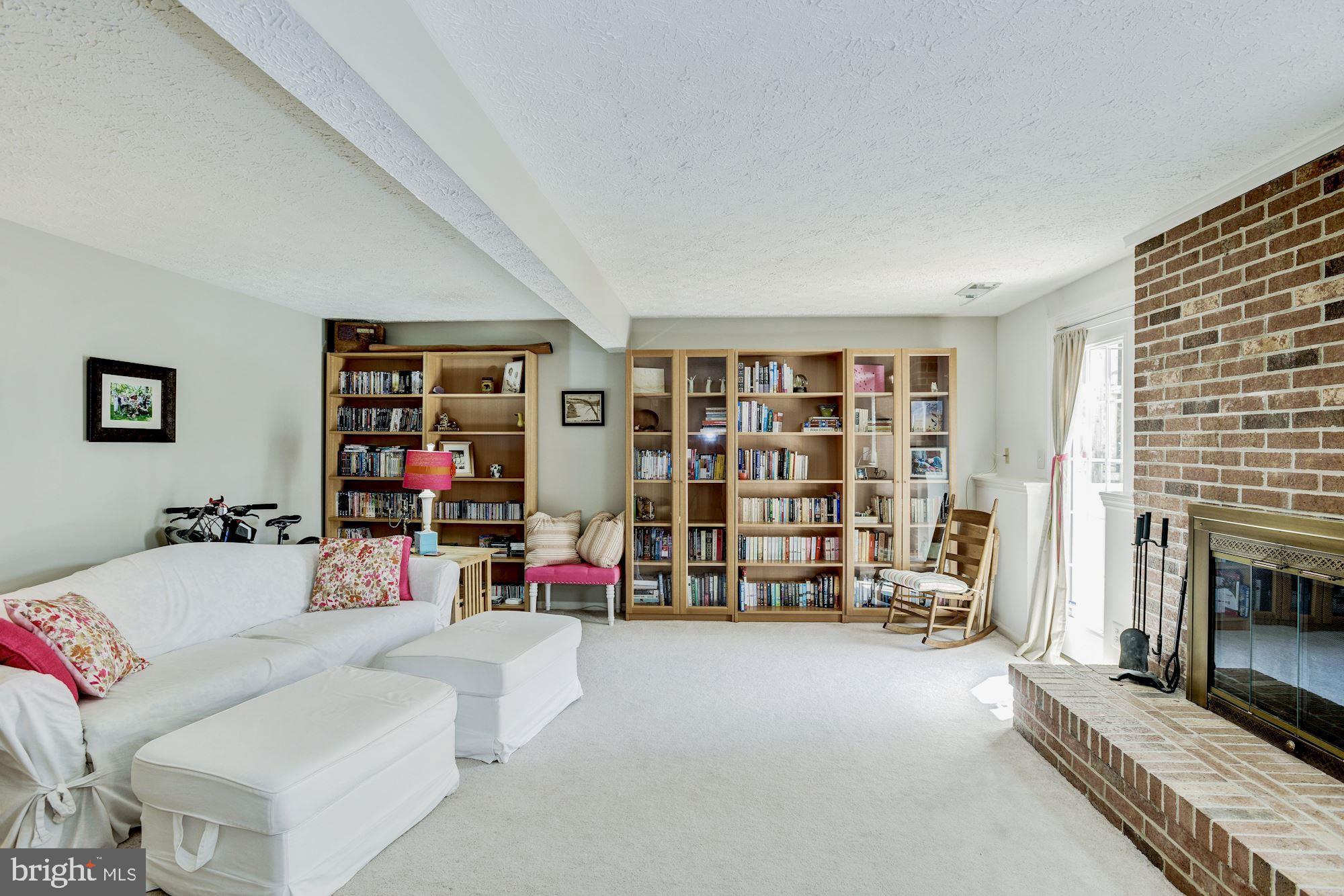 6172 Morning Glory Road Alexandria, VA 22310 - Photo 29 of 37 Spacious