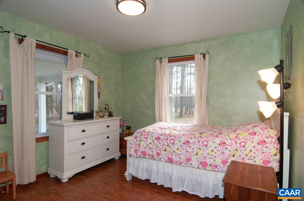 1537 Long Acre Road Palmyra, VA 22963 - Photo 21 of 46 Gallery Image 21