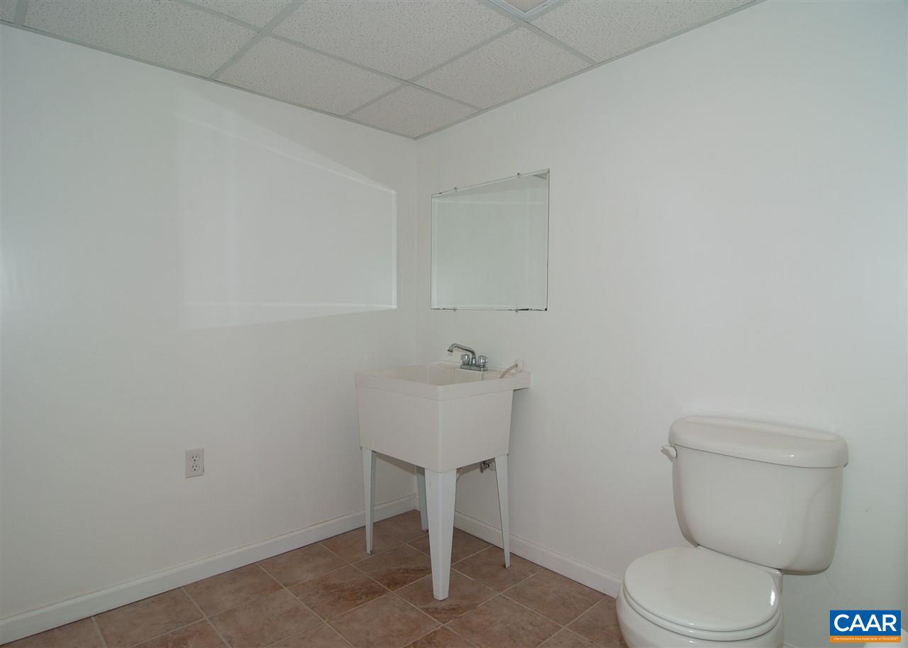 1537 Long Acre Road Palmyra, VA 22963 - Photo 31 of 46 Gallery Image 31