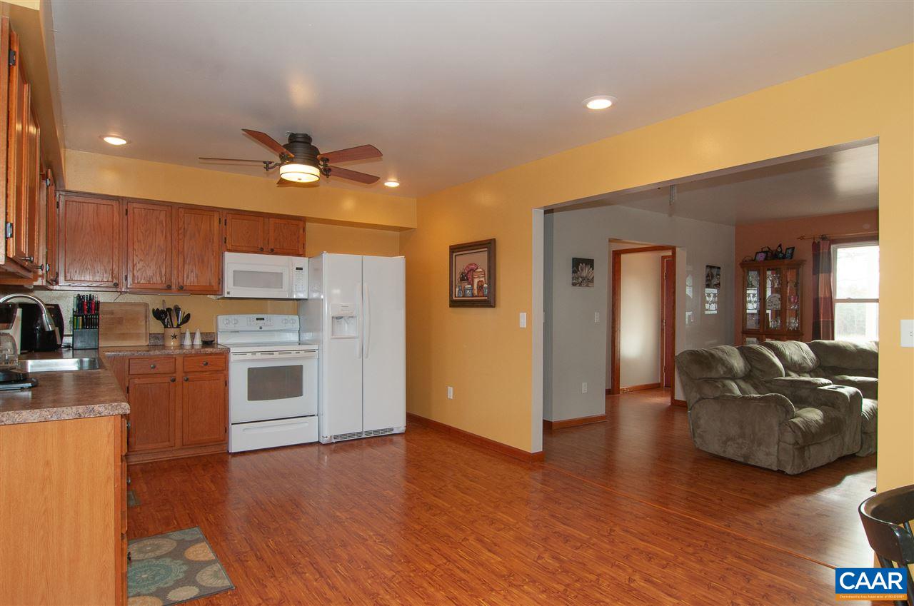 1537 Long Acre Road Palmyra, VA 22963 - Photo 10 of 46 Gallery Image 10