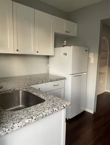 $1,200 | 210 West Willingham Street, Unit B, Cleburne, TX 76033