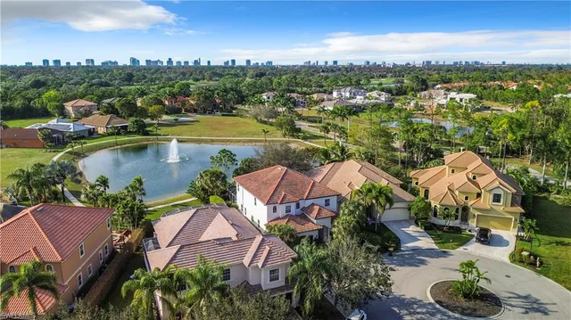 $6,000 | 2840 Coco Lakes Drive, Naples, FL 34105