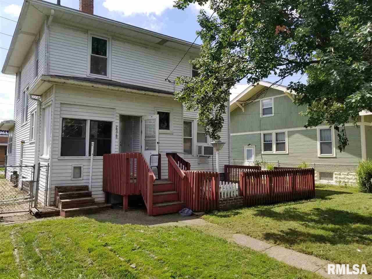 2920 Rockingham Road Davenport, IA 52802 - Photo 3 of 15 Gallery Image 3