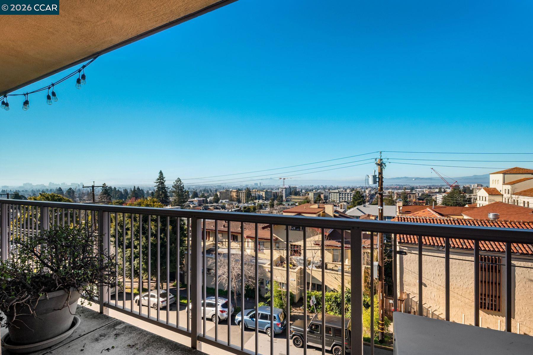 2 Panoramic Way, Unit 304 Berkeley, CA 94704 - Photo 23 of 43