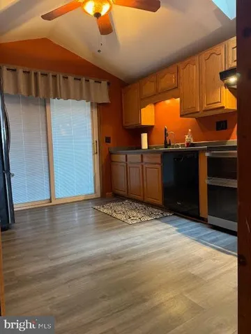 a view of a storage & utility room