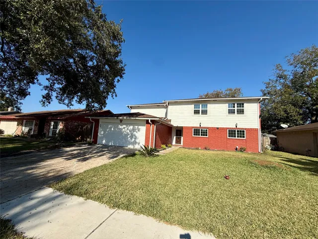 $2,095 | 13834 New Village Lane, Sugar Land, TX 77498