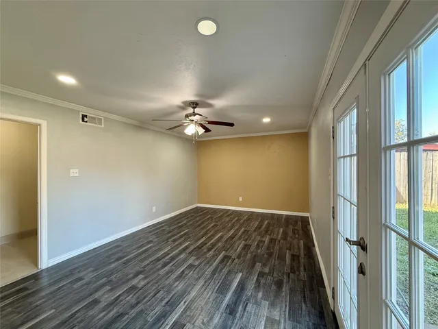 $2,095 | 13834 New Village Lane, Sugar Land, TX 77498
