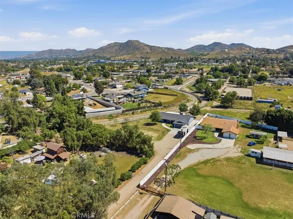 $997,000 | 1621 Valley View Avenue, Norco, CA 92860