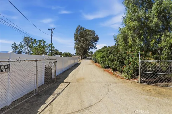 $997,000 | 1621 Valley View Avenue, Norco, CA 92860