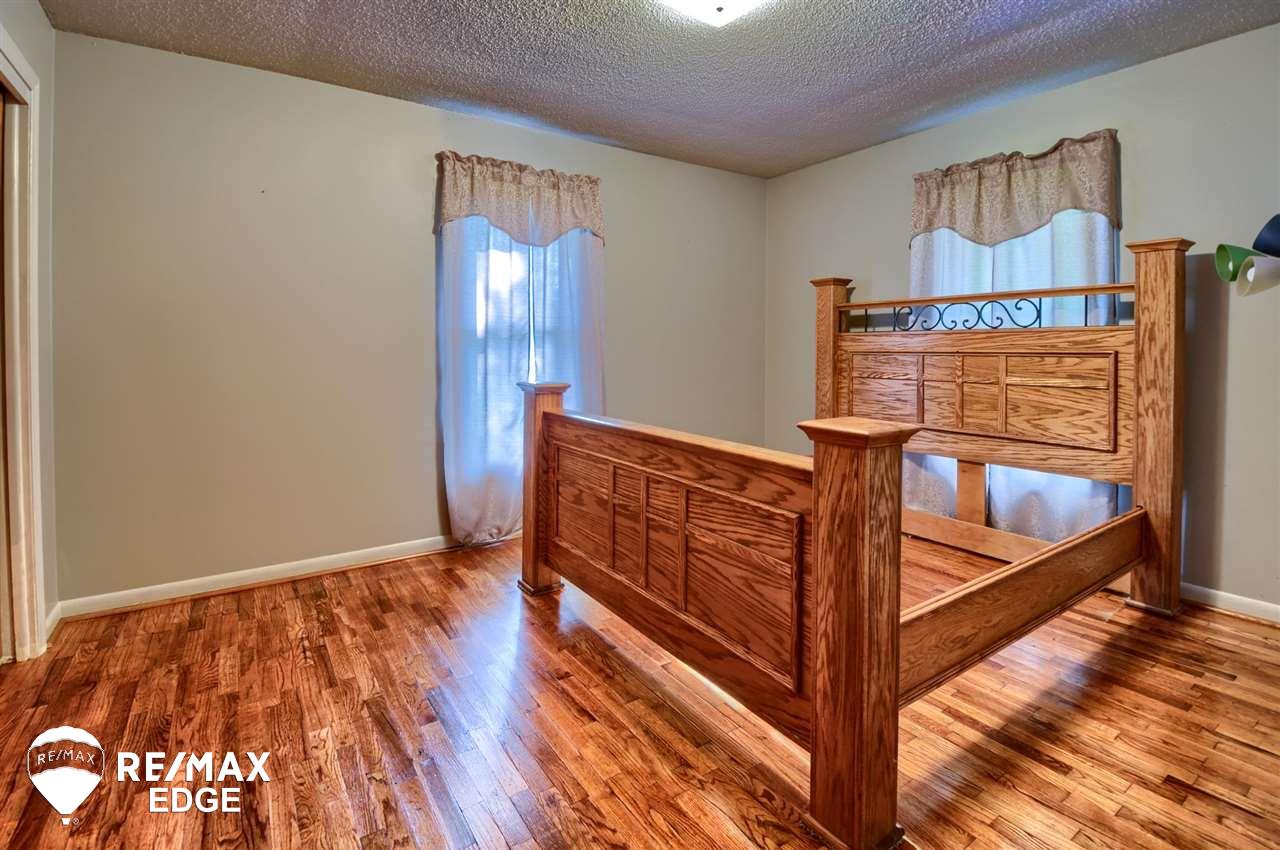 10478 Clio Road Clio, MI 48420 - Photo 15 of 35 50043978-14.JPG