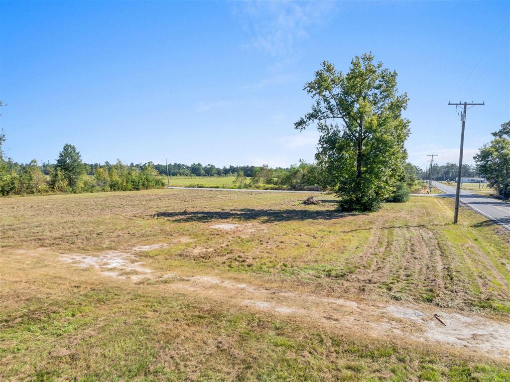 1136 Dunn Ferry Road Sulphur, LA 70663 - Photo 3 of 6 Gallery Image 3