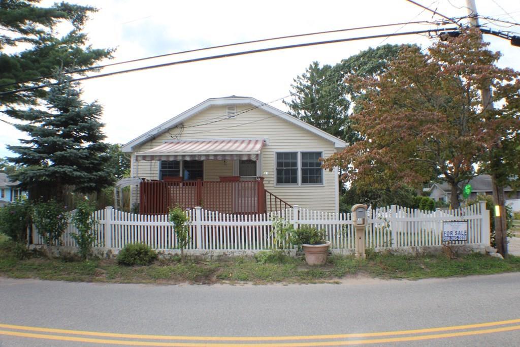 21 Shore Avenue Wareham, MA 02571 - Photo 1 of 20 Gallery Image 1
