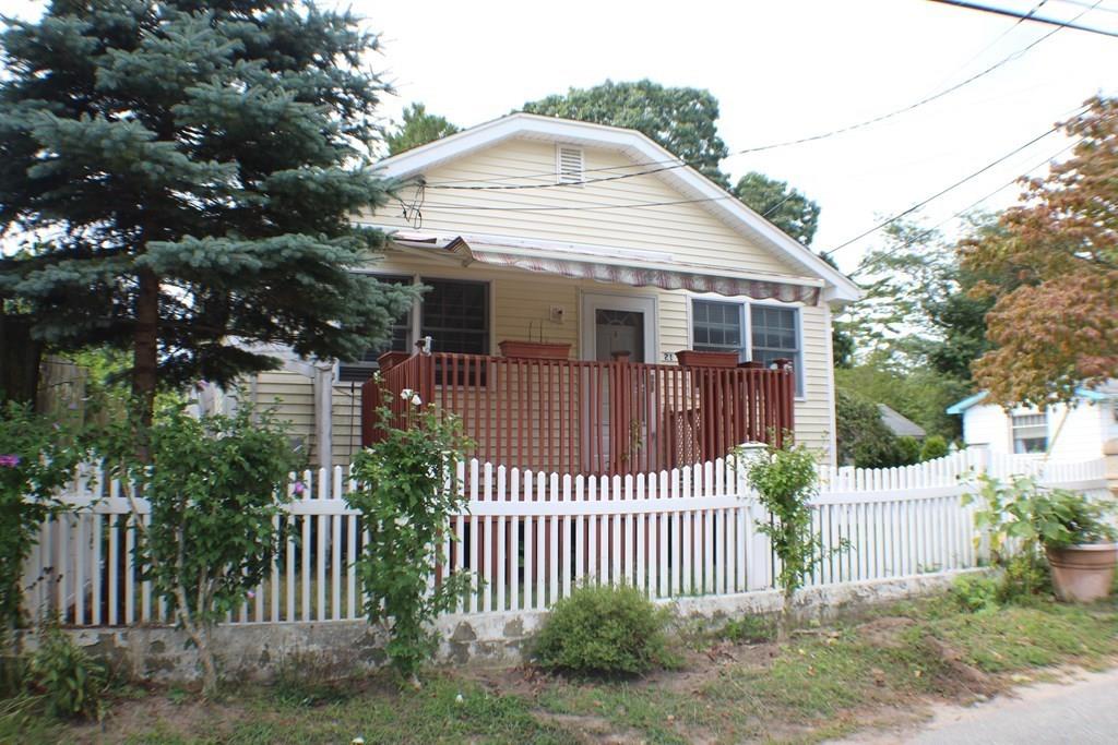 21 Shore Avenue Wareham, MA 02571 - Photo 2 of 20 Gallery Image 2