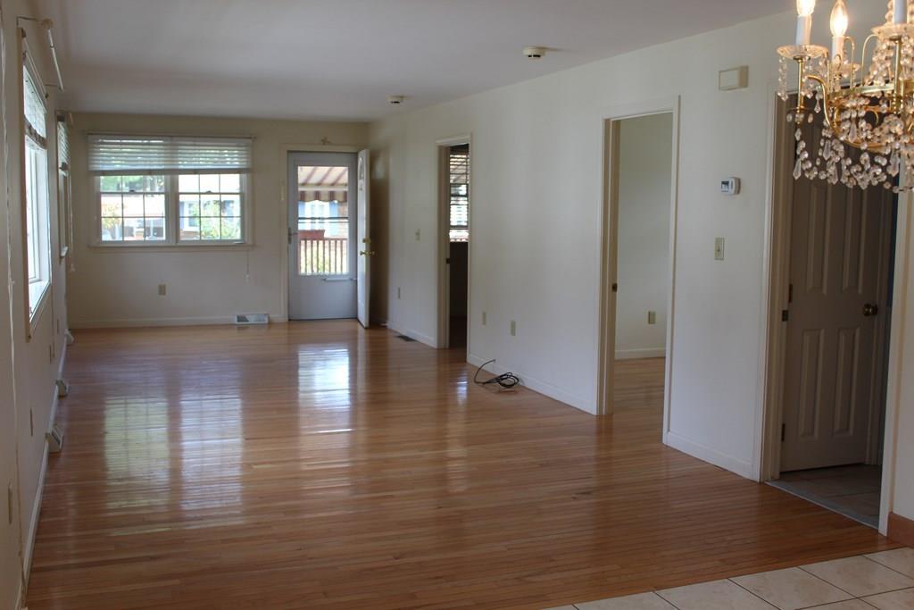 21 Shore Avenue Wareham, MA 02571 - Photo 5 of 20 Gallery Image 5