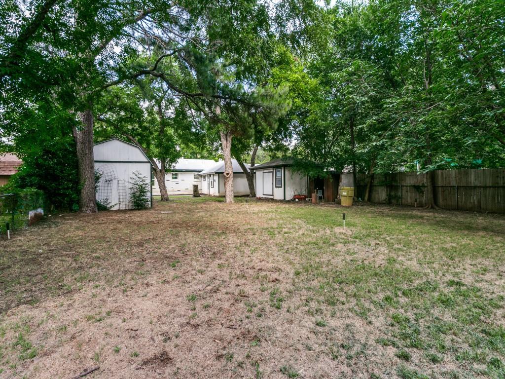 429 Harmon Road Hurst, TX 76053 - Photo 17 of 17