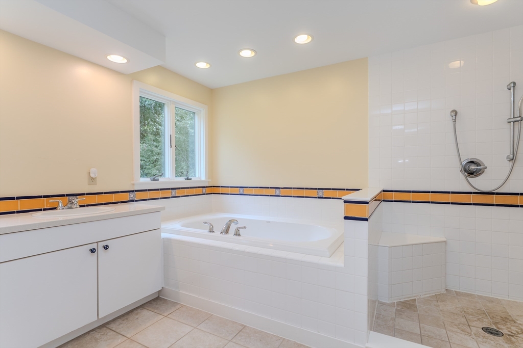 574 Station Road Amherst, MA 01002 - Photo 24 of 42 Gallery Image 24