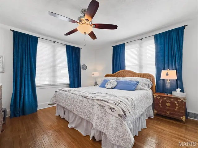 $324,900 | 221 South Rapp Avenue, Columbia, IL 62236