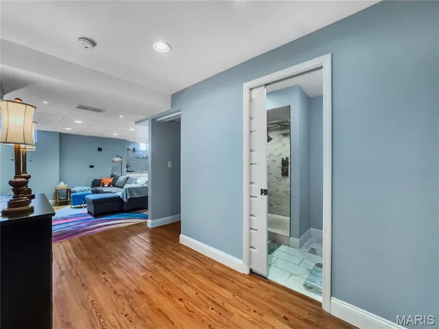 $324,900 | 221 South Rapp Avenue, Columbia, IL 62236