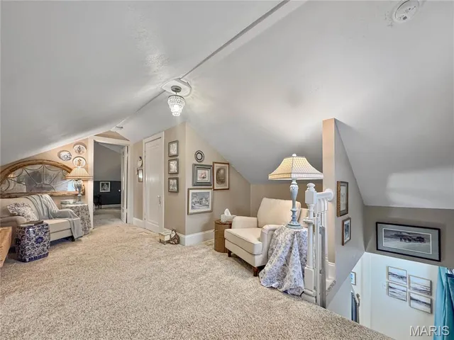 $324,900 | 221 South Rapp Avenue, Columbia, IL 62236