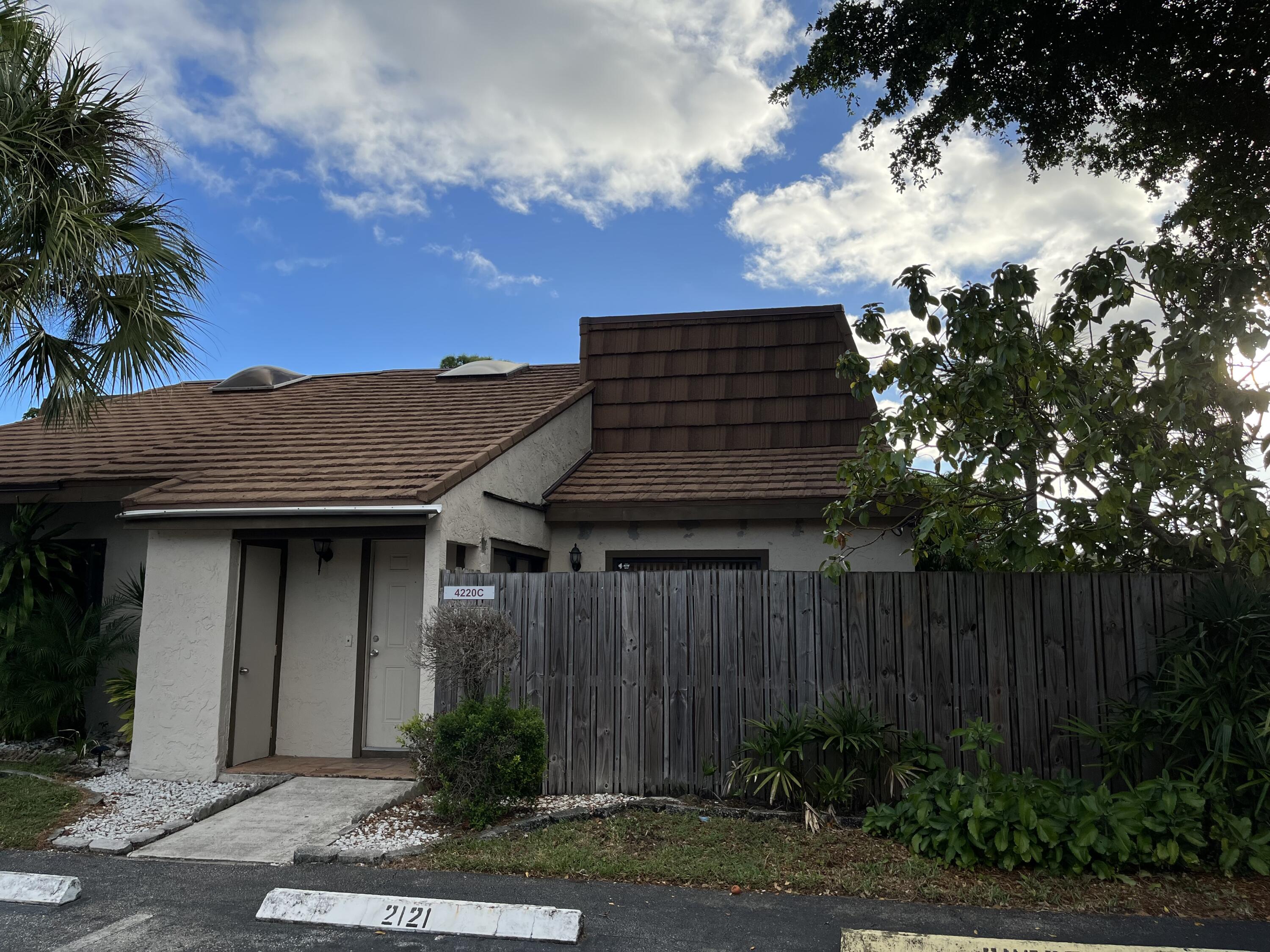 4220 Palm Bay Circle, Unit C West Palm Beach, FL 33406 - Photo 1 of 19 IMG_7502