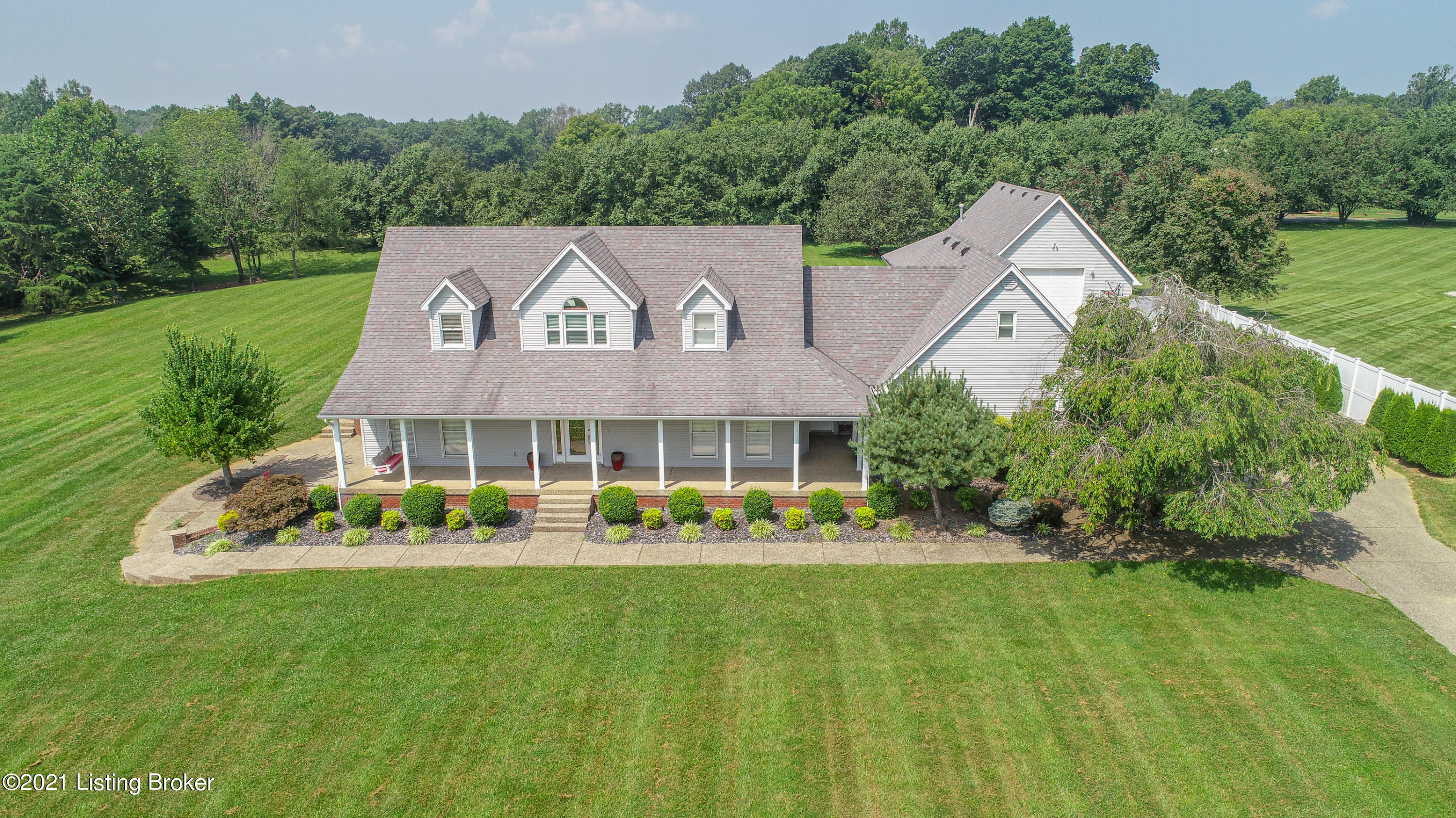 587 West Laurel River Road Shepherdsville, KY 40165 - Photo 3 of 71 587 W Laurel River Dr Shep-46