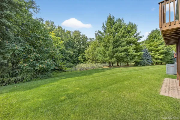 a front view of house with yard