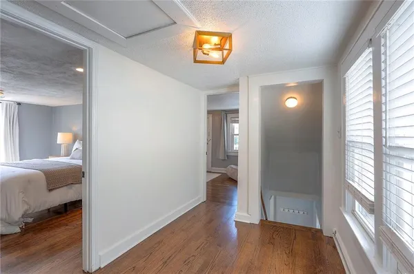 $375,000 | 4809 Rainbow Boulevard, Westwood Hills, KS 66205