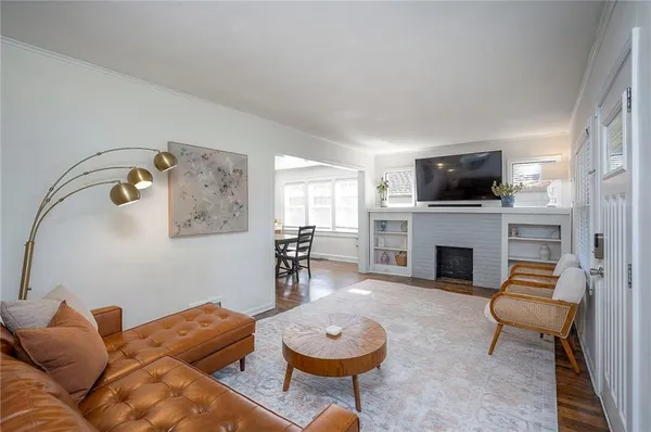 $375,000 | 4809 Rainbow Boulevard, Westwood Hills, KS 66205